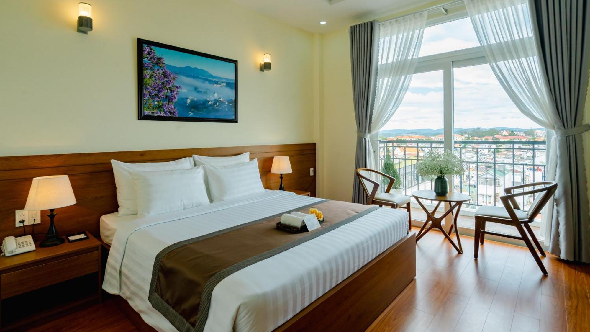Bombo Dalat Hotel Eksteriør billede